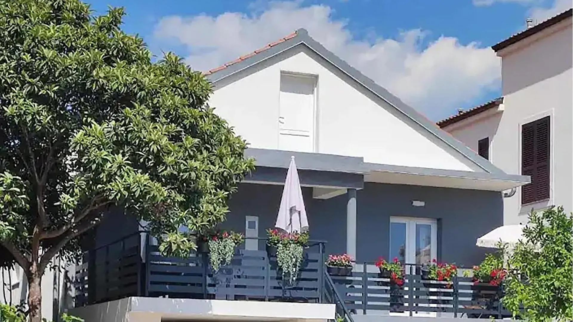 Cozy Apartment In Sveti Filip I Jakov With Wifi